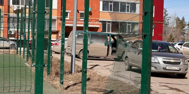 Изображение для новости: Новая площадка — старые проблемы: жалобы жителей Костаная