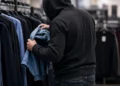 Изображение 2 для Серия краж в ТЦ Костаная: суд оставил приговор без изменений