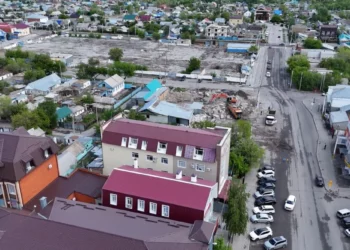 Изображение для новости: «Ушла эпоха»: Наримановский рынок в Костанае сносят на глазах