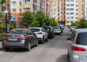 Изображение для новости: Запрет парковки во дворах? МВД выступило с официальным заявлением