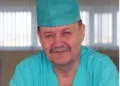 Изображение 4 для Спасибо, доктор: пациентка поздравила врача Анатолия Гончарова с профессиональным праздником