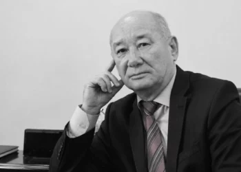Изображение для новости: Ушел из жизни известный журналист и писатель Жанузак Аязбеков