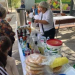Изображение 4 для Ростовые куклы, ярмарка и угощения: атмосфера выборов в Костанае