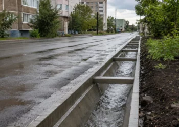 Изображение для новости: После дождя — без потопа: где в Костанае строят новые ливнёвки