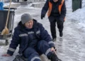 Изображение 4 для Упала на льду у поликлиники: кто отвечает за производственную травму в Костанайской области